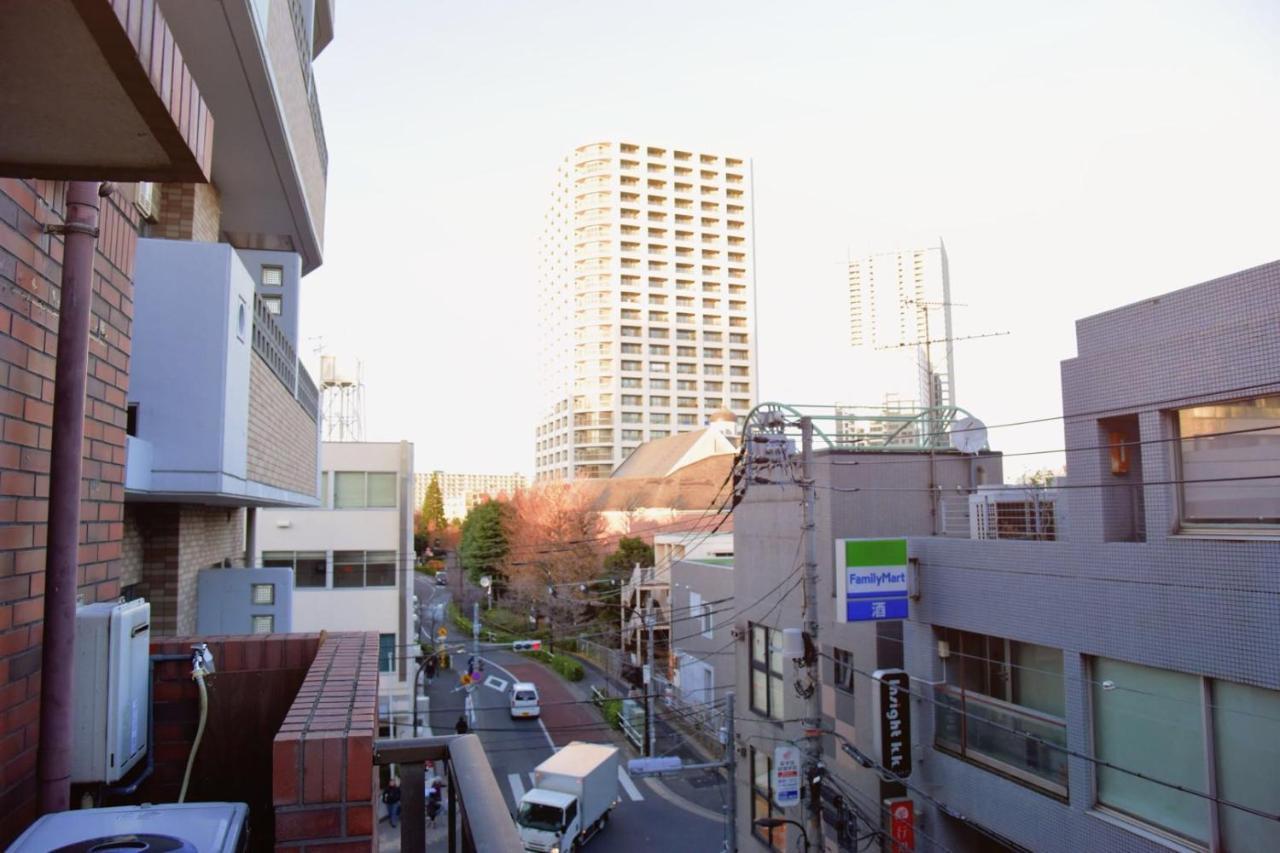 新宿都心jr山手线步行3分钟家庭组团出游首选东京市景韩国步行街免费wifi Токио Екстериор снимка